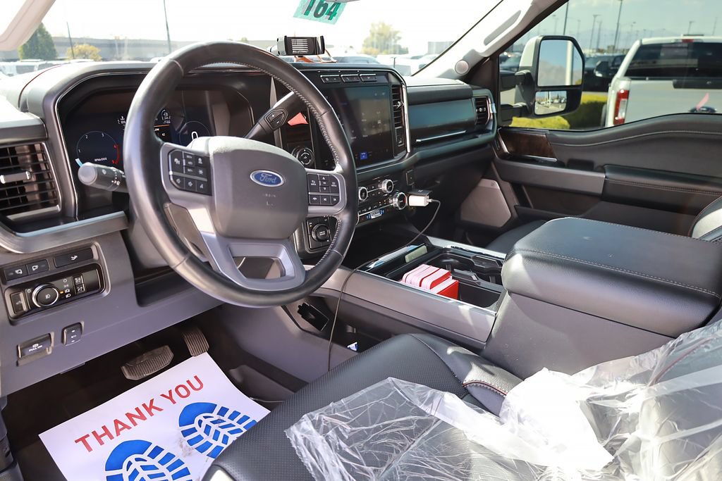 Used 2023 Ford F250 Lariat w/ Lariat Ultimate Package AWD/4WD image 12