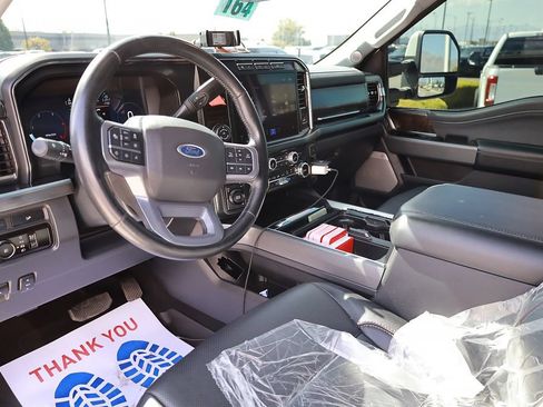 Used 2023 Ford F250 Lariat w/ Lariat Ultimate Package AWD/4WD image 12