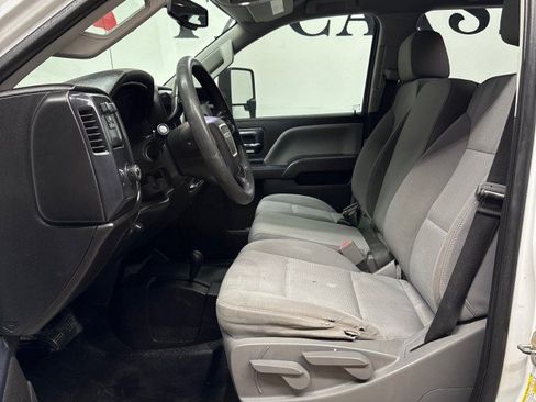 Used 2019 GMC Sierra 2500 4x4 Crew Cab w/ Sierra Convenience Package image 34
