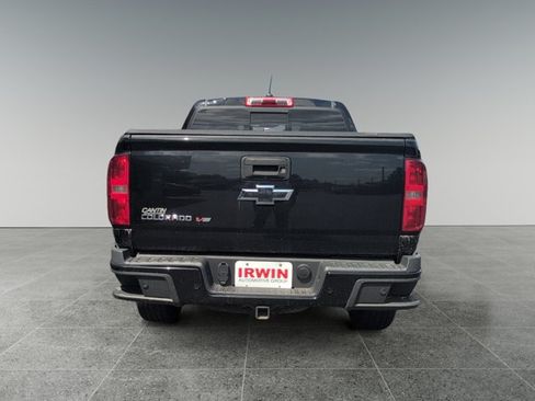Used 2019 Chevrolet Colorado Z71 w/ Z71 Midnight Edition AWD/4WD image 4