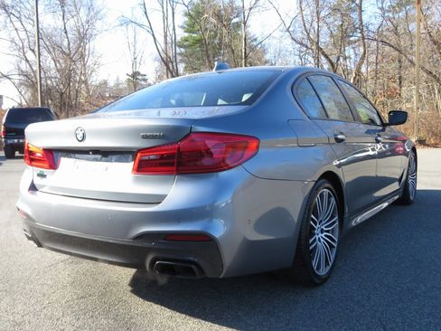 Used 2018 BMW M550i xDrive image 5