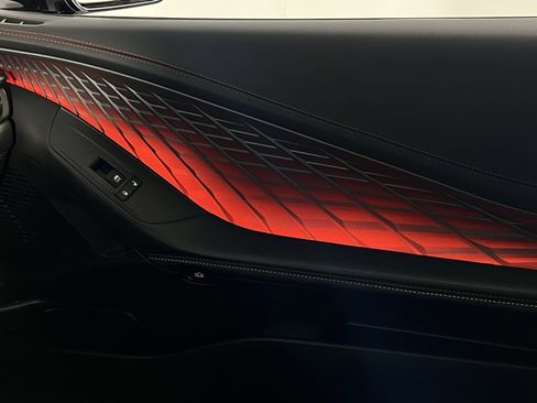 Used 2025 Dodge Charger R/T Scat Pack w/ Track Pack image 17