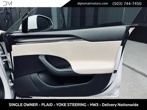 Used 2022 Tesla Model S Plaid AWD/4WD image 25