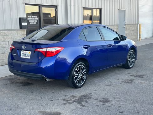 Used 2014 Toyota Corolla S image 3