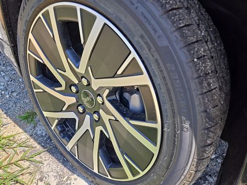 New 2025 Jeep Wagoneer S Limited image 3