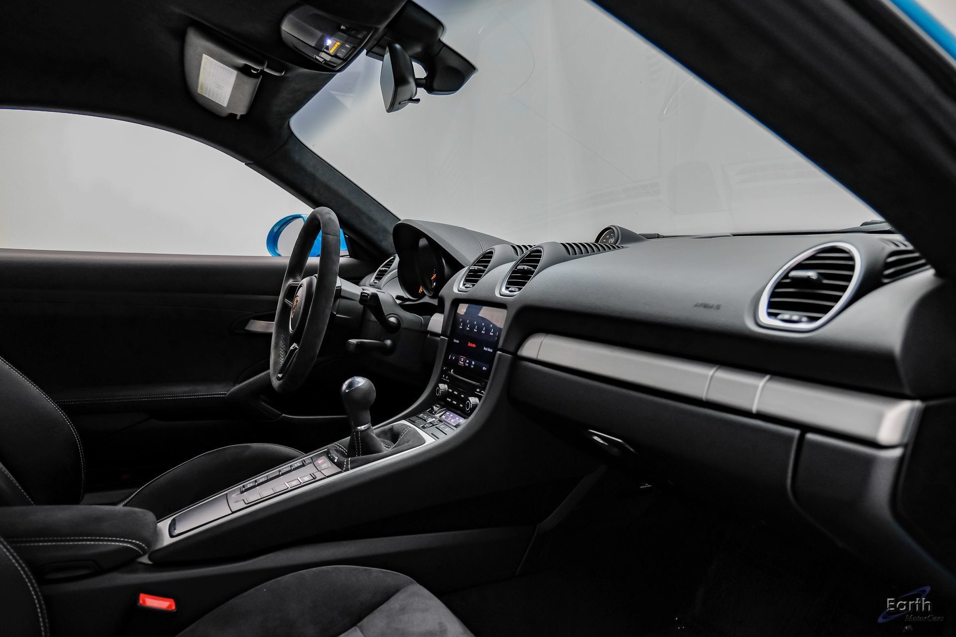 Used 2020 Porsche 718 Cayman GT4 RWD image 51