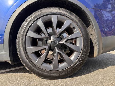 Used 2023 Tesla Model X image 72