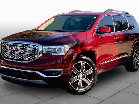 Used 2018 GMC Acadia Denali FWD image 1