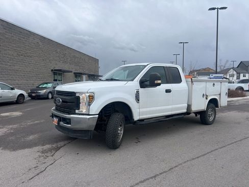 Used 2019 Ford F250 XL w/ XL Value Package image 13