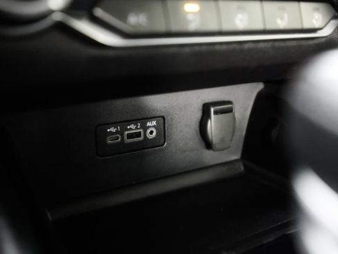 Used 2023 Nissan Altima 2.5 SV FWD image 28