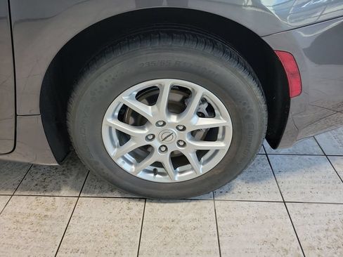 Used 2023 Chrysler Voyager LX FWD image 49