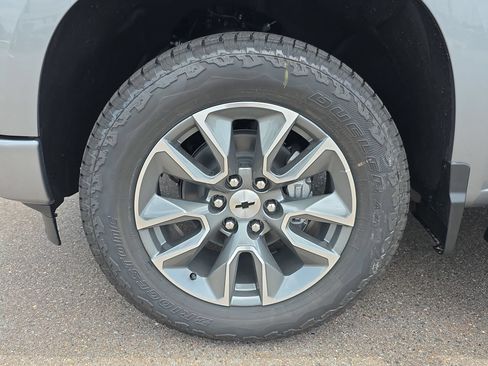 New 2026 Chevrolet Silverado 1500 RST w/ Convenience Package II AWD/4WD image 9