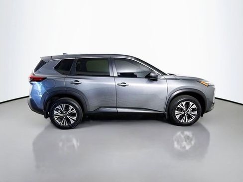 Used 2023 Nissan Rogue SV FWD image 11