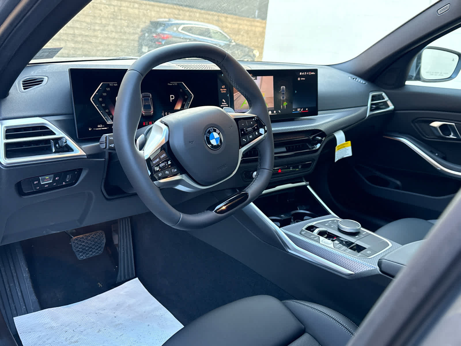 Used 2026 BMW 330i xDrive Sedan w/ Convenience Package AWD/4WD image 10