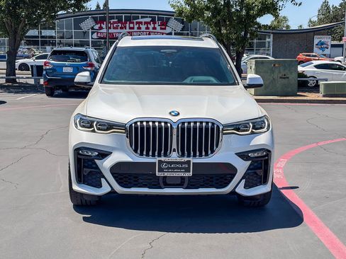 Used 2019 BMW X7 xDrive40i w/ Dynamic Handling Package AWD/4WD image 6