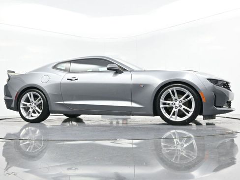 Used 2019 Chevrolet Camaro LT w/ RS Package image 39