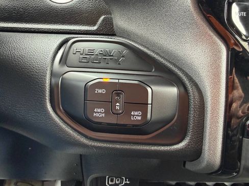 Used 2025 RAM 2500 Tradesman AWD/4WD image 29