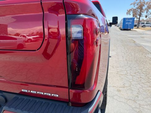Used 2024 GMC Sierra 3500 Denali w/ Technology Package AWD/4WD image 33