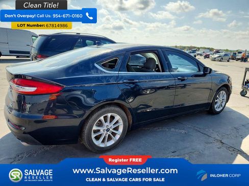 Used 2020 Ford Fusion SE FWD image 4