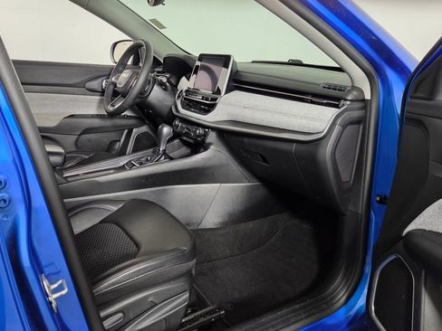 Used 2022 Jeep Compass Latitude FWD image 33