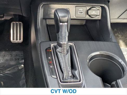 Used 2023 Honda Civic Sport image 19