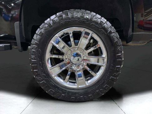 Used 2021 Chevrolet Silverado 1500 High Country w/ Z71 Off-Road Package AWD/4WD image 55