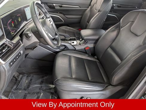 Used 2025 Kia Telluride S FWD image 22