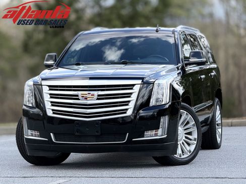 Used 2015 Cadillac Escalade Platinum image 1