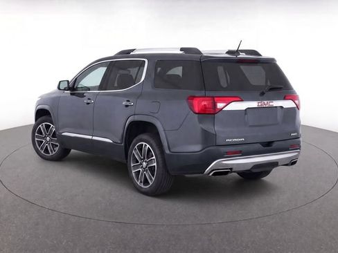 Used 2019 GMC Acadia Denali w/ Technology Package AWD/4WD image 3