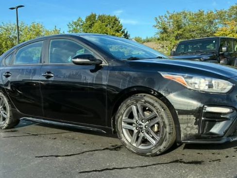 Used 2020 Kia Forte GT-Line FWD image 3