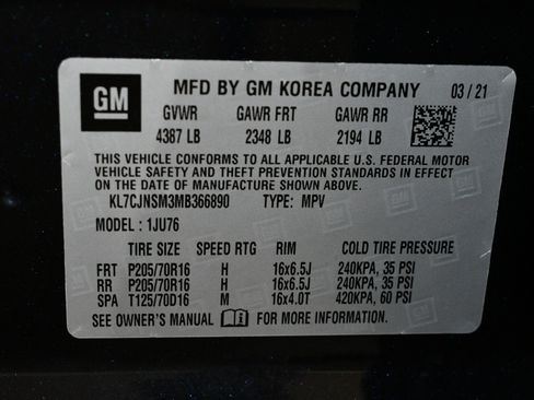 Used 2021 Chevrolet Trax LS w/ Tint and Cruise Package image 98