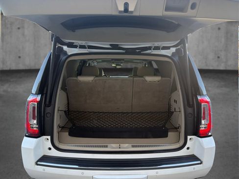 Used 2017 GMC Yukon Denali w/ Open Road Package AWD/4WD image 13