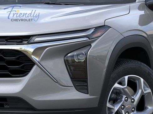 New 2026 Chevrolet Trax LS FWD image 22
