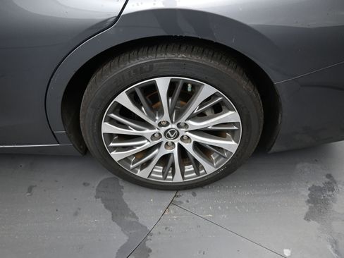 Used 2019 Lexus ES 350 Luxury w/ Accessory Package 2 image 20