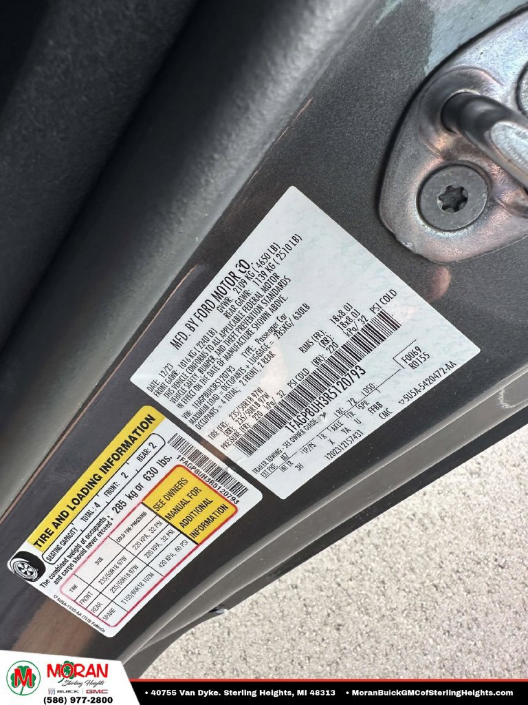 Used 2024 Ford Mustang Premium RWD image 33