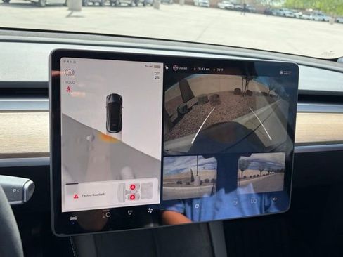 Used 2023 Tesla Model Y Long Range image 22