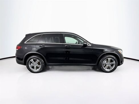 Used 2022 Mercedes-Benz GLC 300 image 10