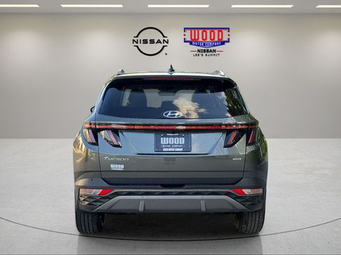 Used 2022 Hyundai Tucson Limited w/ Cargo Package AWD/4WD image 3