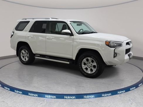 Used 2018 Toyota 4Runner SR5 Premium AWD/4WD image 4