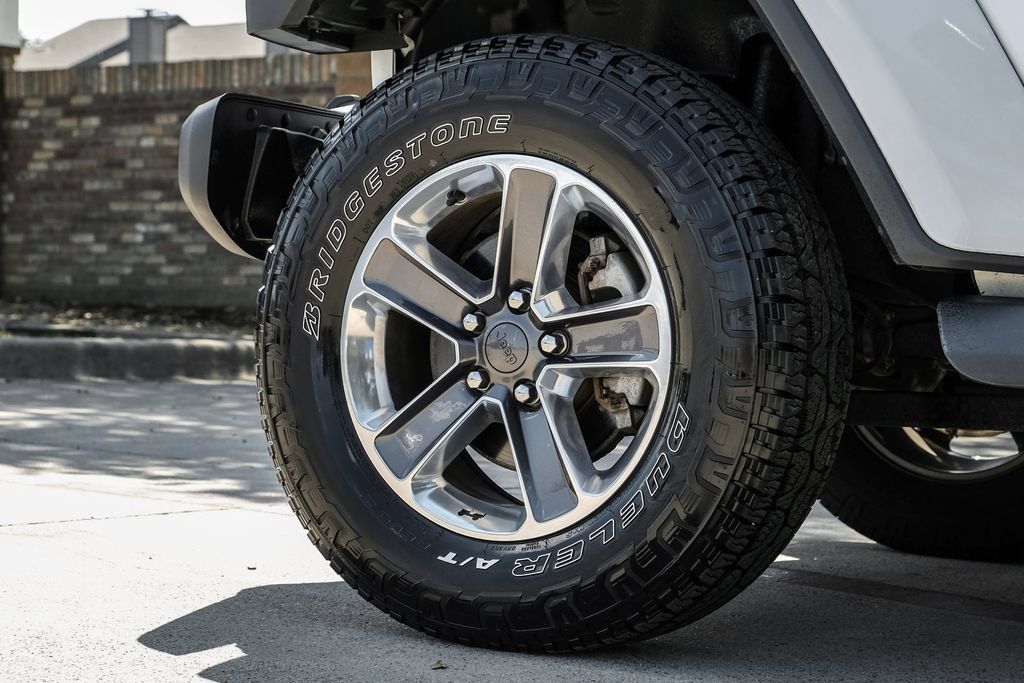 Used 2020 Jeep Wrangler Unlimited Sahara AWD/4WD image 67