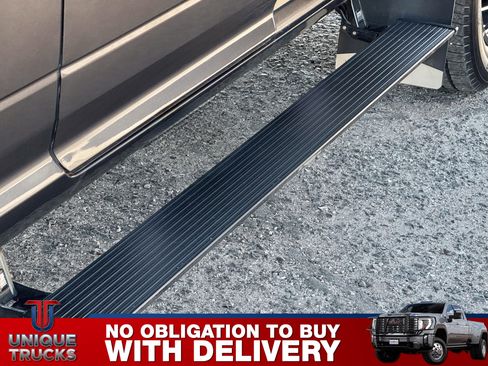 Used 2018 RAM 3500 Laramie w/ Cold Weather Group image 12