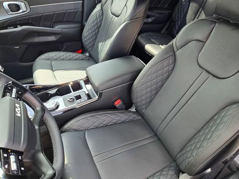 New 2026 Kia Sorento SX Prestige AWD/4WD image 17