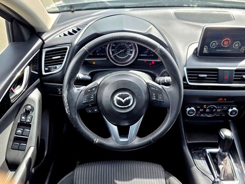 Used 2016 MAZDA MAZDA3 i Touring w/ Popular Equipment Package FWD image 12