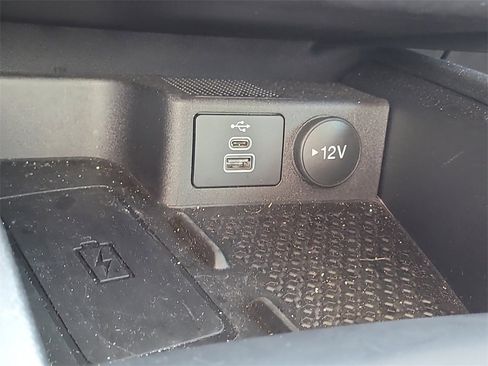 Used 2024 Ford Bronco Sport Outer Banks w/ Tech Package image 23