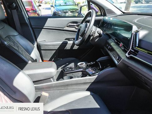 Used 2023 Kia Sportage X-Line Prestige image 12