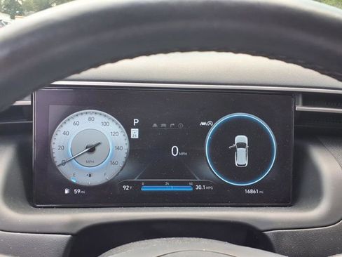 Used 2022 Hyundai Tucson Limited w/ Cargo Package image 18