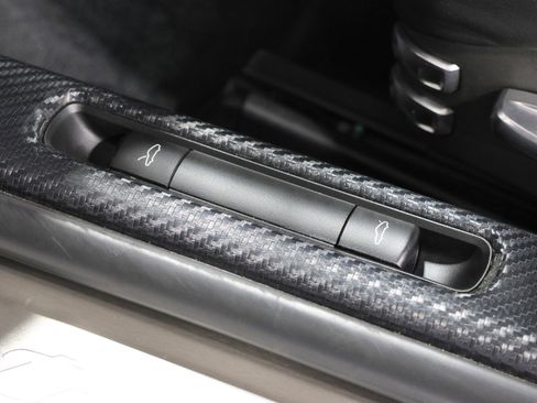 Used 2007 Porsche 911 Turbo image 11