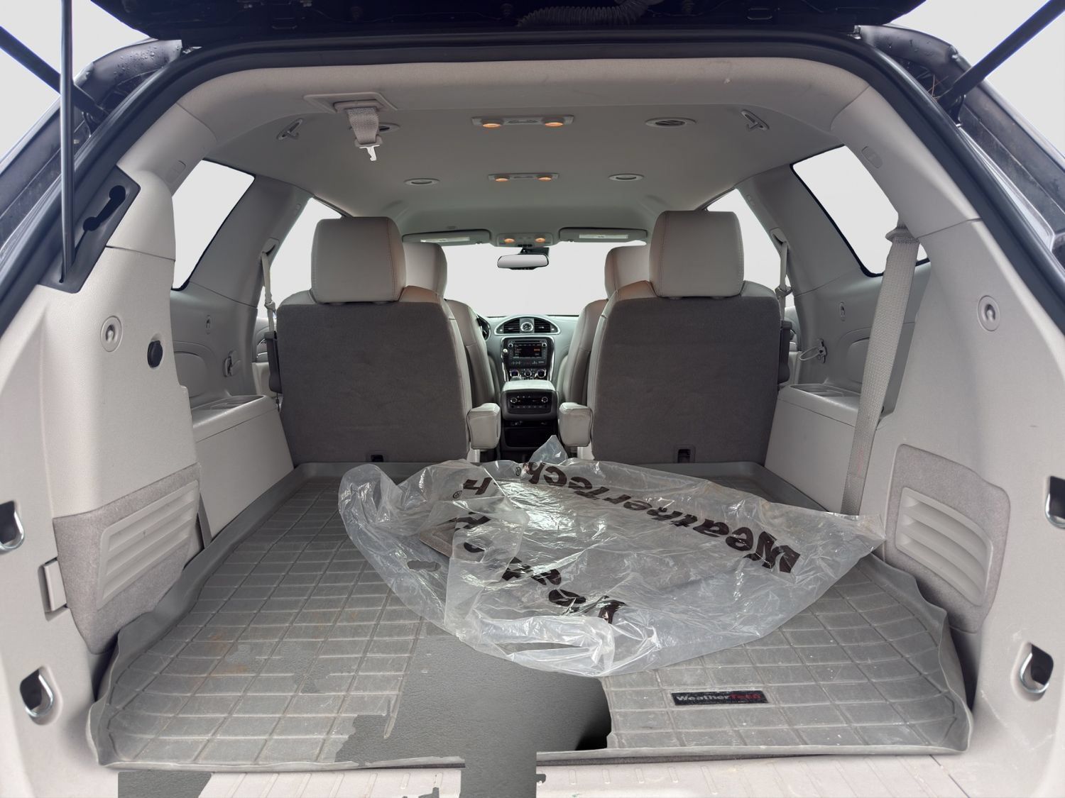 Used 2017 Buick Enclave Premium AWD/4WD image 19