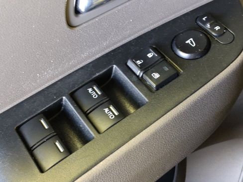 Used 2016 Honda Odyssey EX-L image 27
