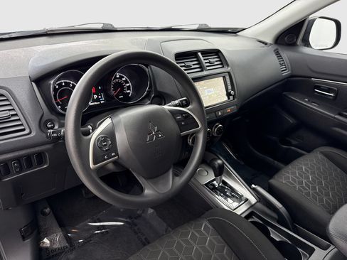 Used 2022 Mitsubishi Outlander Sport ES FWD image 18